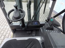 Jungheinrich EFG 220 - Triplex - Batterie BJ 2022