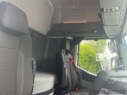 RENAULT T 480 4x2 Sleeper Cab 2L-HY