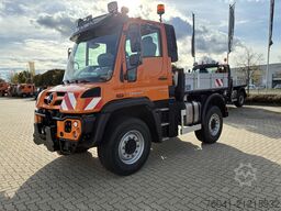 Mercedes-Benz Unimog U423