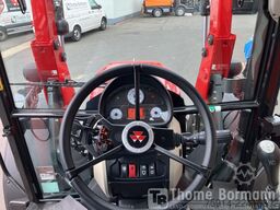 Massey Ferguson MF 4709 M Cab Essential