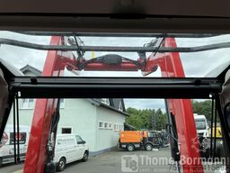 Massey Ferguson MF 4709 M Cab Essential