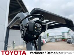 Toyota 02-8 FGF 18, Demo