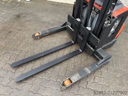 Toyota SWE 120 S, nur 150 Std!