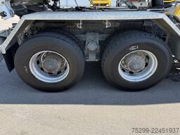 Mercedes-Benz Arocs 3243 8x4 Schwarzmüller / Swiss-Vehicle