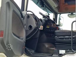 DAF XF 440 SuperSpaceCab 6x2*4 - 2 deck Closed Live...