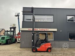 LINDE H20T Triplo 460 Freelift / Sideshift LPG 2008