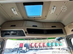 MERCEDES-BENZ Actros 2551 6x2 LL Lenk/Lift  Retarder
