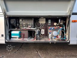 SCANIA R380 6x2 LL 7 Pferde + Bad/ TV/ WC/ Küche