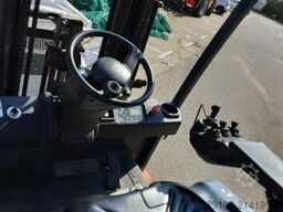 Toyota traigo 8FBMKT25