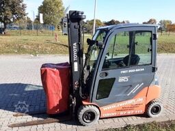 Toyota Traigo 48-8FBM20T Elektro 2,00 t
