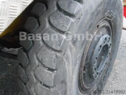 Coles Cranes 625S, 20T