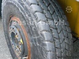 Coles Cranes 625S, 20T