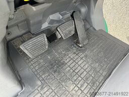 MITSUBISHI FG25N Triplo 550 Freelift / Sideshift / 4e functie LPG 2013