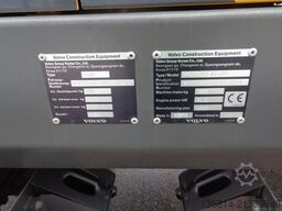 VOLVO EW60E Powertilt + Löffelpaket Klima Mobilbagger
