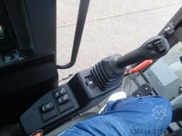 VOLVO EW60E Powertilt + Löffelpaket Klima Mobilbagger