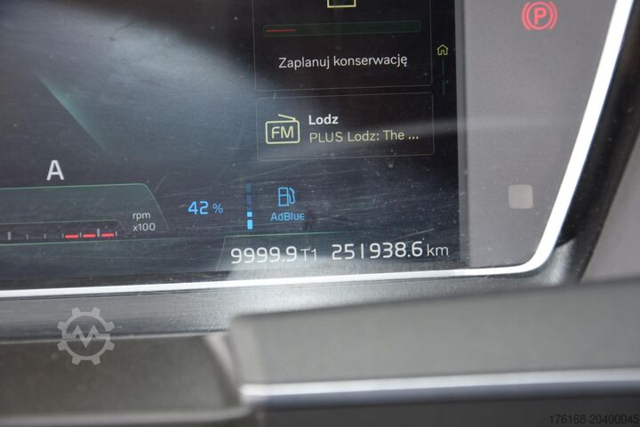 Standard-Zugmaschine VOLVO FH 500 Globetrotter XL