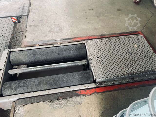 Bremsenprüfstand AHS Varioflex 306 S 2 AHS Rollenprüfstand Varioflex 306 S 2 TEC