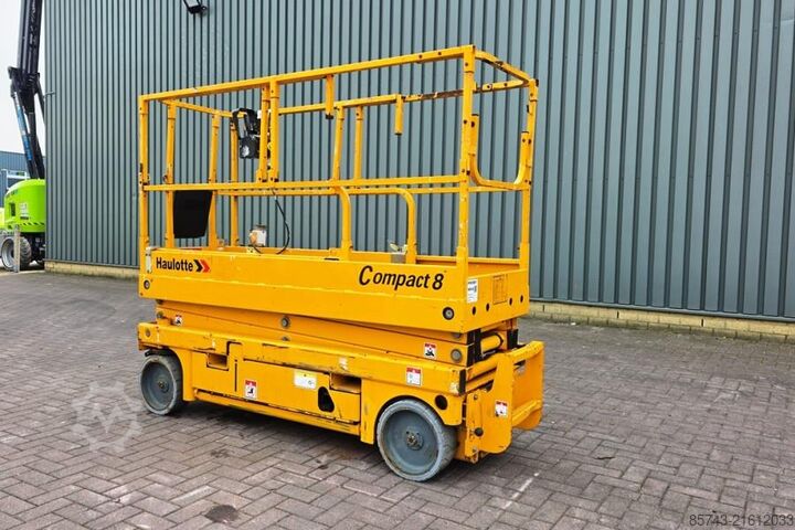 Scherenhebebühne Haulotte Compact 8 Electric, 8.2m Working Height, 350kg Cap