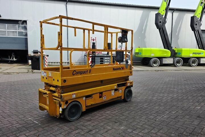 Scherenhebebühne Haulotte Compact 8 Electric, 8.2m Working Height, 350kg Cap