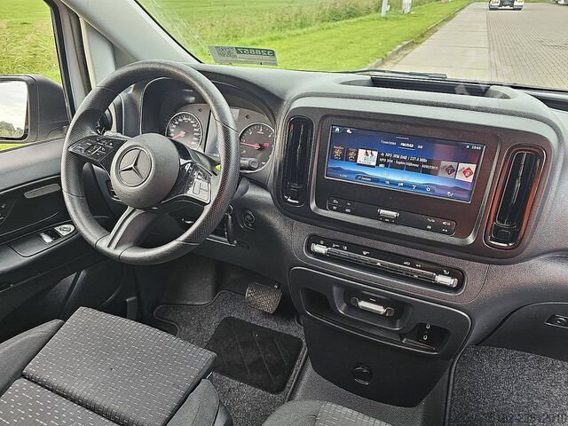 High-roof van MERCEDES-BENZ VITO 116 L3 XL Mbux Automaat!