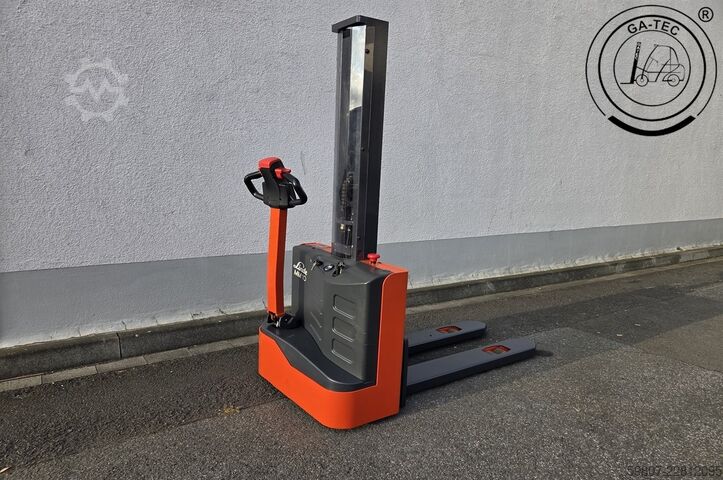 Manual stacker Linde MM10