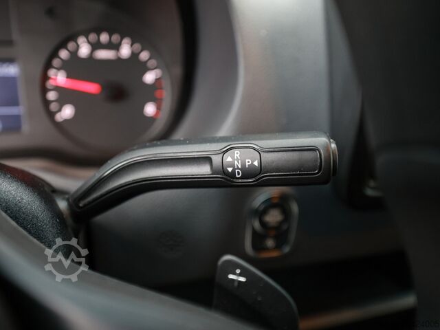 Panel van Mercedes-Benz Sprinter 315 CDI Kasten L2H2 AHK Stdhz. Navi