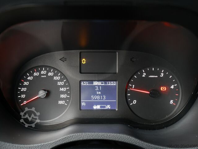 Panel van Mercedes-Benz Sprinter 317 CDI Kasten Hochdach Lang Navi Ka