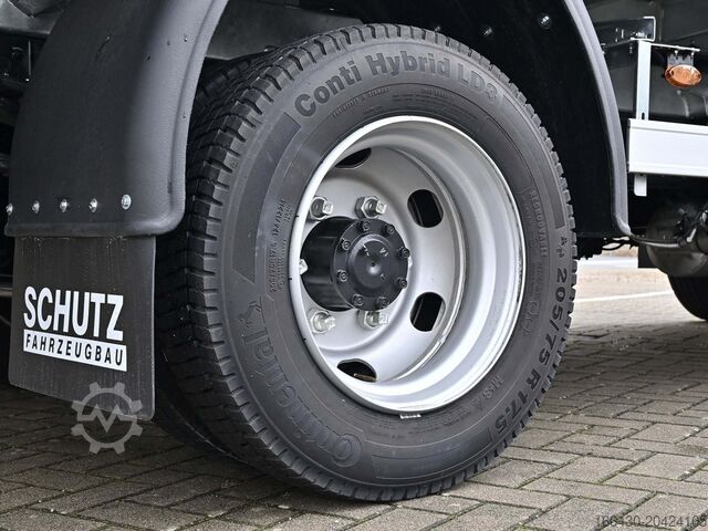 Van Mitsubishi Fuso Canter