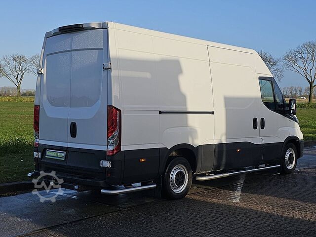 Hochdachkombi IVECO DAILY 35S14       L2H2 Automaat Euro6!