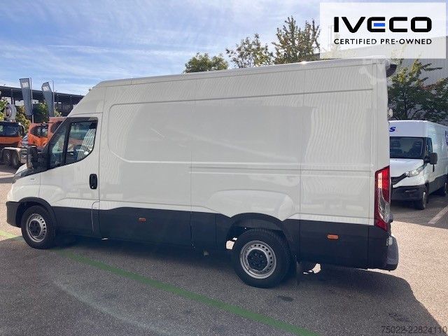 Kastenwagen IVECO 35S16 L2H2