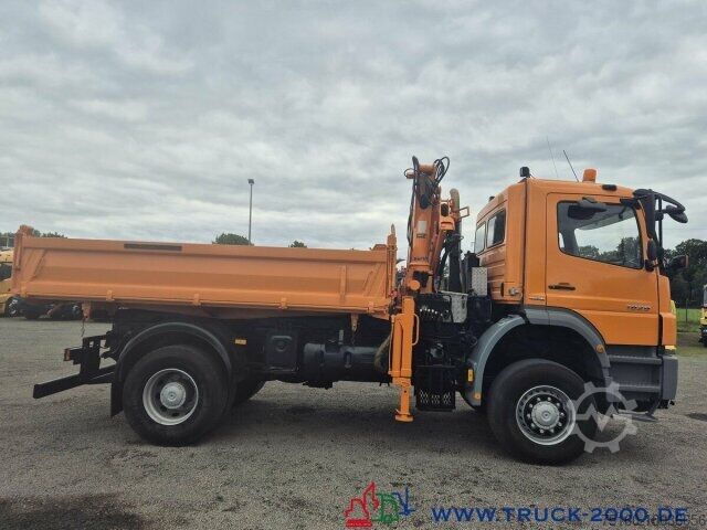 Kipper LKW Mercedes-Benz 1829 4x4 Kran Winter Schneeschild Salzstreuer