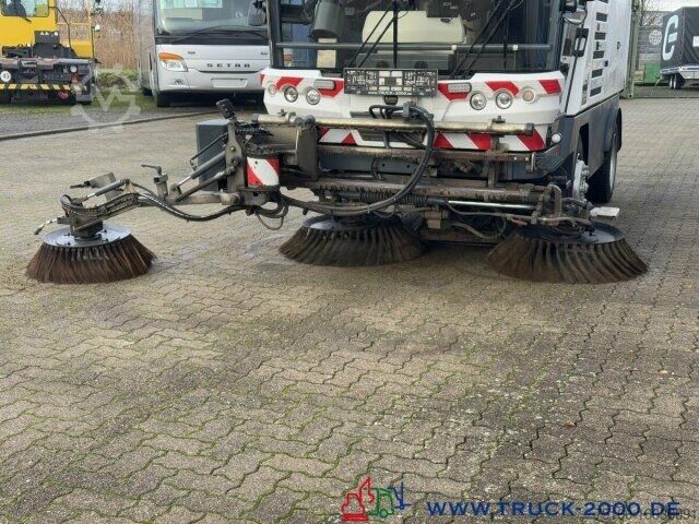 Road sweeper Ravo Ravo 540 3 Besensystem Sweeper + Sprühen 50 Km/h
