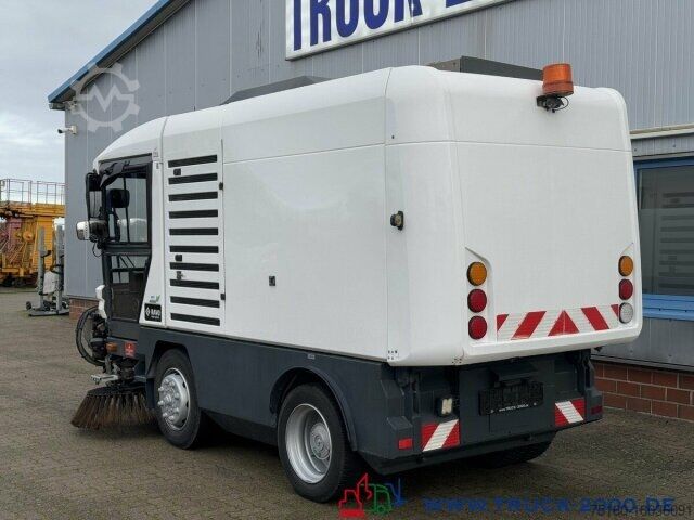 Road sweeper Ravo Ravo 540 3 Besensystem Sweeper + Sprühen 50 Km/h