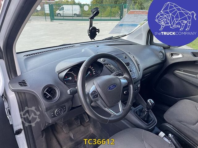 Box van Ford Transit COURIER 1.5 TDCI TREND