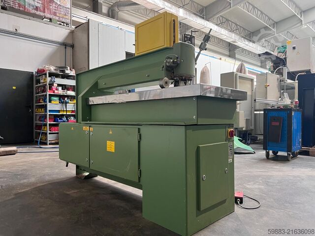 Furnierzusammensetzmaschine Kuper FW 1150