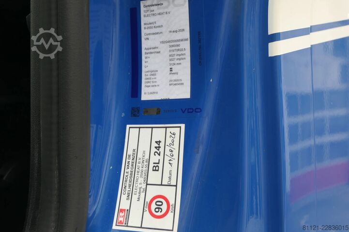 Sliding tarpaulin Scania G320 NGS | Sliding curtains | Dhollandia 2000Kg...