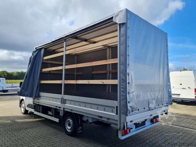 Curtain sider van Renault Master 35 Pritsche SchiebePlane Schlafkabine