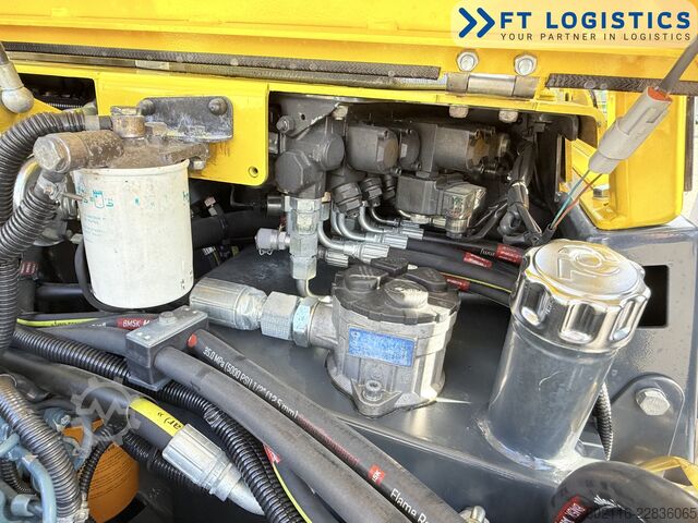 4-way forklift Combilift CB3000 DIESEL TRIPLEX 5500 FREE-LIFT