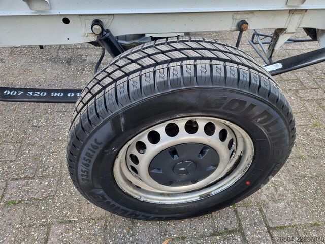 Chassis cab Mercedes-Benz Sprinter 319 CDI Chassis cabine DC 6 Zits Euro 6E