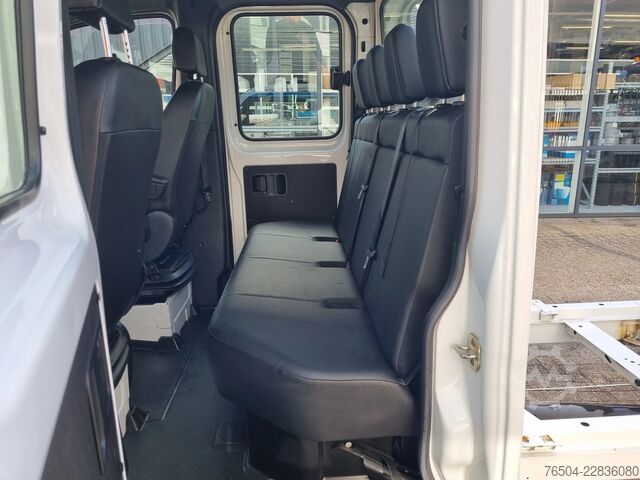 Chassis cab Mercedes-Benz Sprinter 319 CDI Chassis cabine DC 6 Zits Euro 6E