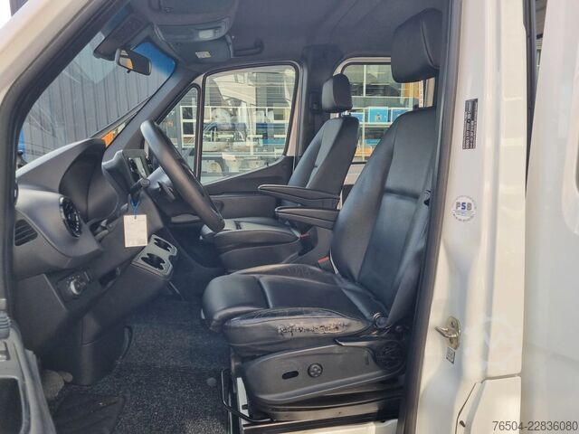 Chassis cab Mercedes-Benz Sprinter 319 CDI Chassis cabine DC 6 Zits Euro 6E