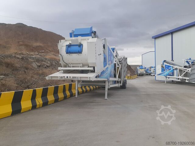 Mobile concrete mixing plant PROMAX Mobile Concrete Mixing Plant 60m3/h
