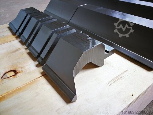 Abkantwerkzeugen CNSTAMP Press brake punch