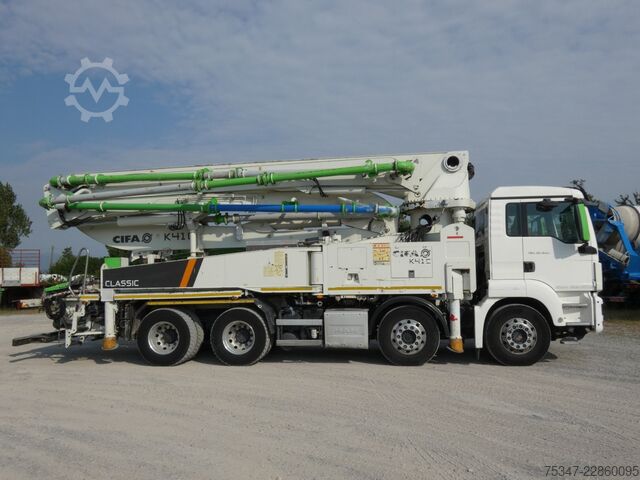 Betonpumpen-LKW MAN TGS 32.400
