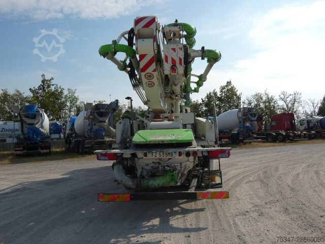 Betonpumpen-LKW MAN TGS 32.400