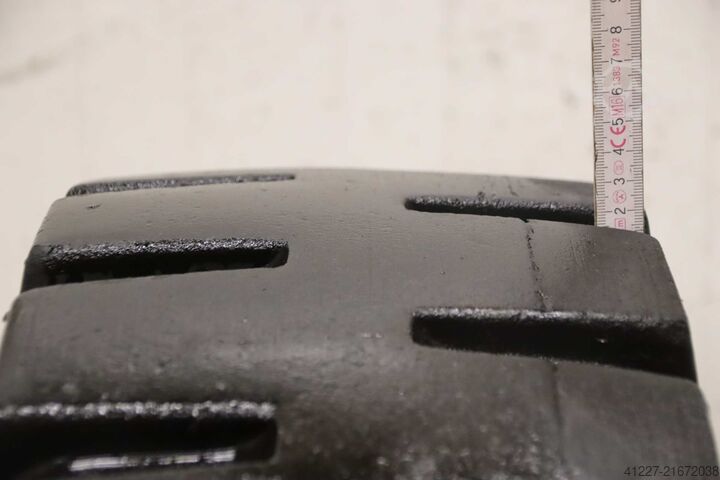 Vollgummi Reifen Clark 8:15x15 RIM WIDTH 7.00