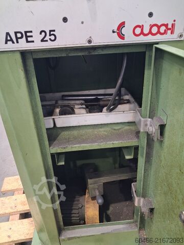 Twist drills and taps grinder CUOGHI APE25