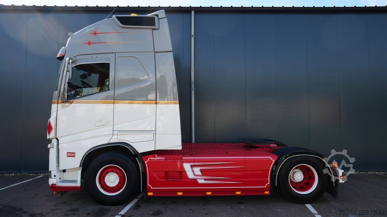Gefährliche Stoffe Volvo FH500 ADR GLOBETROTTER SHOWTRUCK