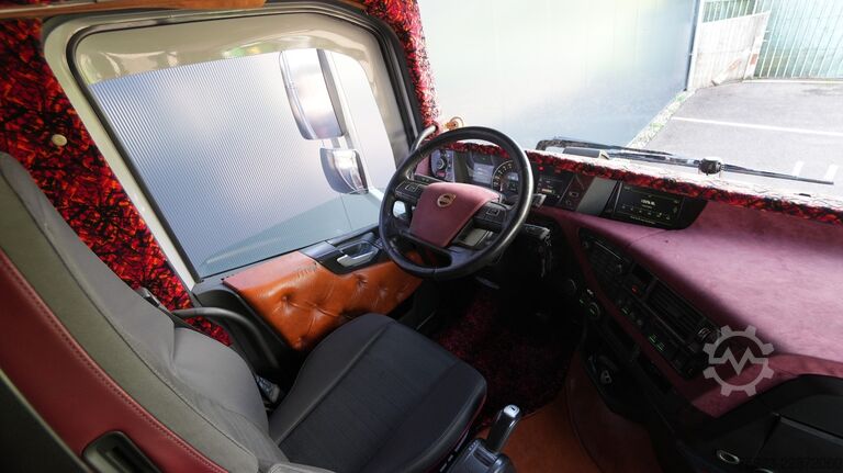 Gefährliche Stoffe Volvo FH500 ADR GLOBETROTTER SHOWTRUCK