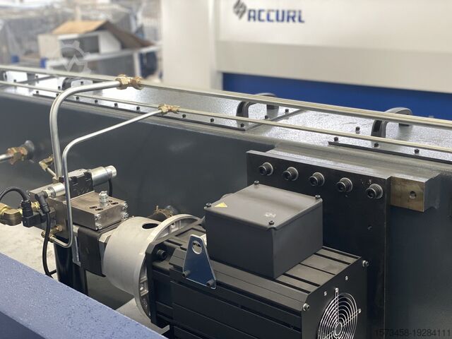 Press brake ACCURL EURO PRO 4 ~ 6-Axis